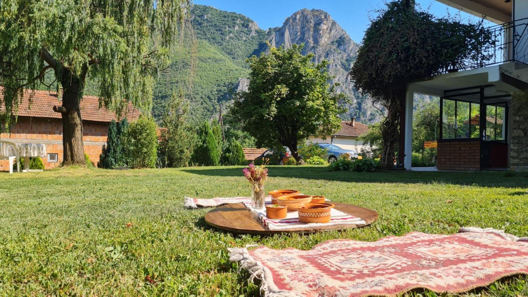 Вілла Ilis House Matka Скоп'є Екстер'єр фото